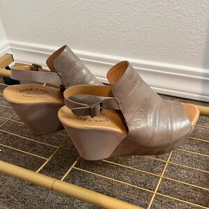 Kork-Ease Taupe Leather Wedge Sandals